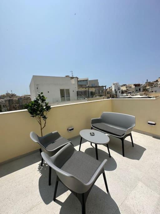 Sliema Boutique Apartments By Holi Room photo